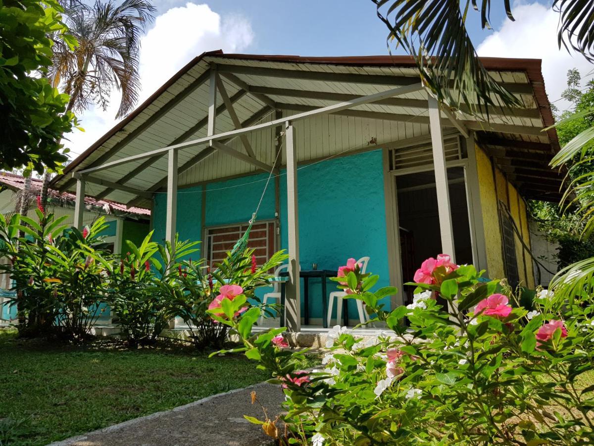 Cabañas Los Almendros Capurganá Exterior foto